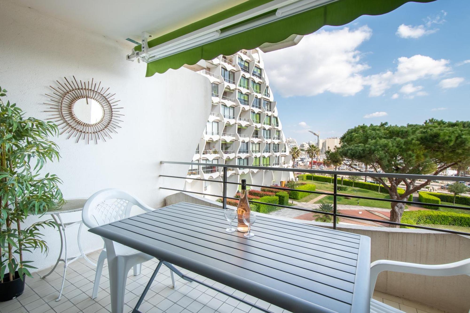 Reve Bleu Residence La Grande Pyramide Vue Port Hyper Centre Wifi Parking Prive Gratuit Exterior photo