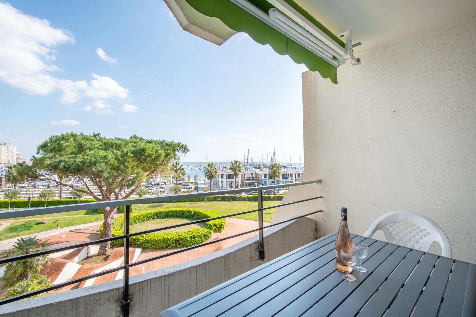 Reve Bleu Residence La Grande Pyramide Vue Port Hyper Centre Wifi Parking Prive Gratuit Exterior photo